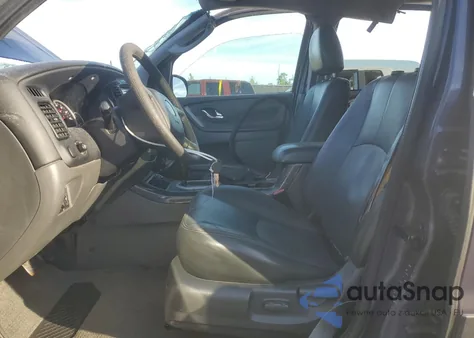 2005 Mazda Tribute I z USA, uszkodzony, nr VIN 4F2YZ02Z15KM39790